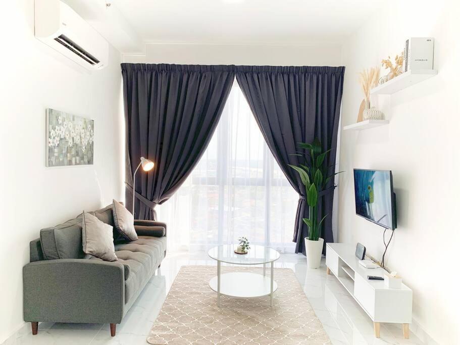 Netflix 2 Bedroom Troika Kota Bharu Homestay 1812 Dış mekan fotoğraf