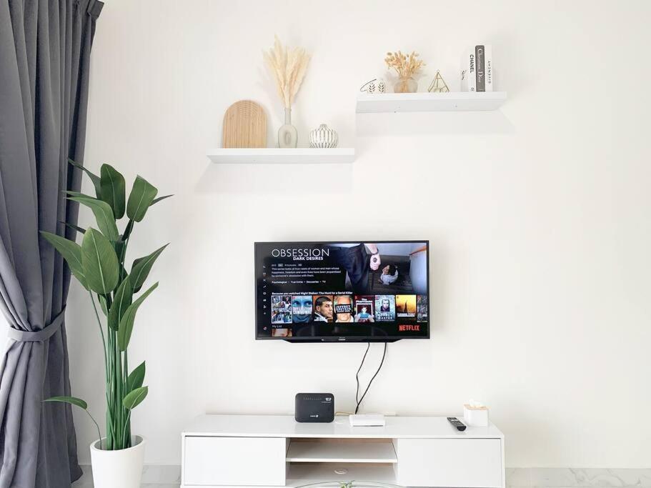 Netflix 2 Bedroom Troika Kota Bharu Homestay 1812 Dış mekan fotoğraf