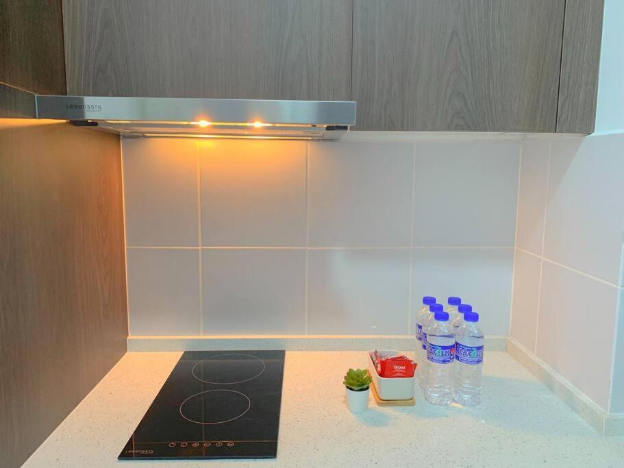 Netflix 2 Bedroom Troika Kota Bharu Homestay 1812 Dış mekan fotoğraf